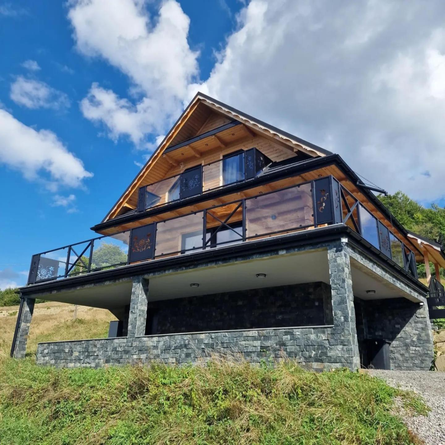 Montana Gorska Chata Brenna Exterior photo